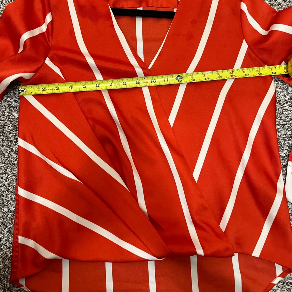 Vince Camuto Blouse Wrap Surplice Top XS orange - Picture 3 of 5